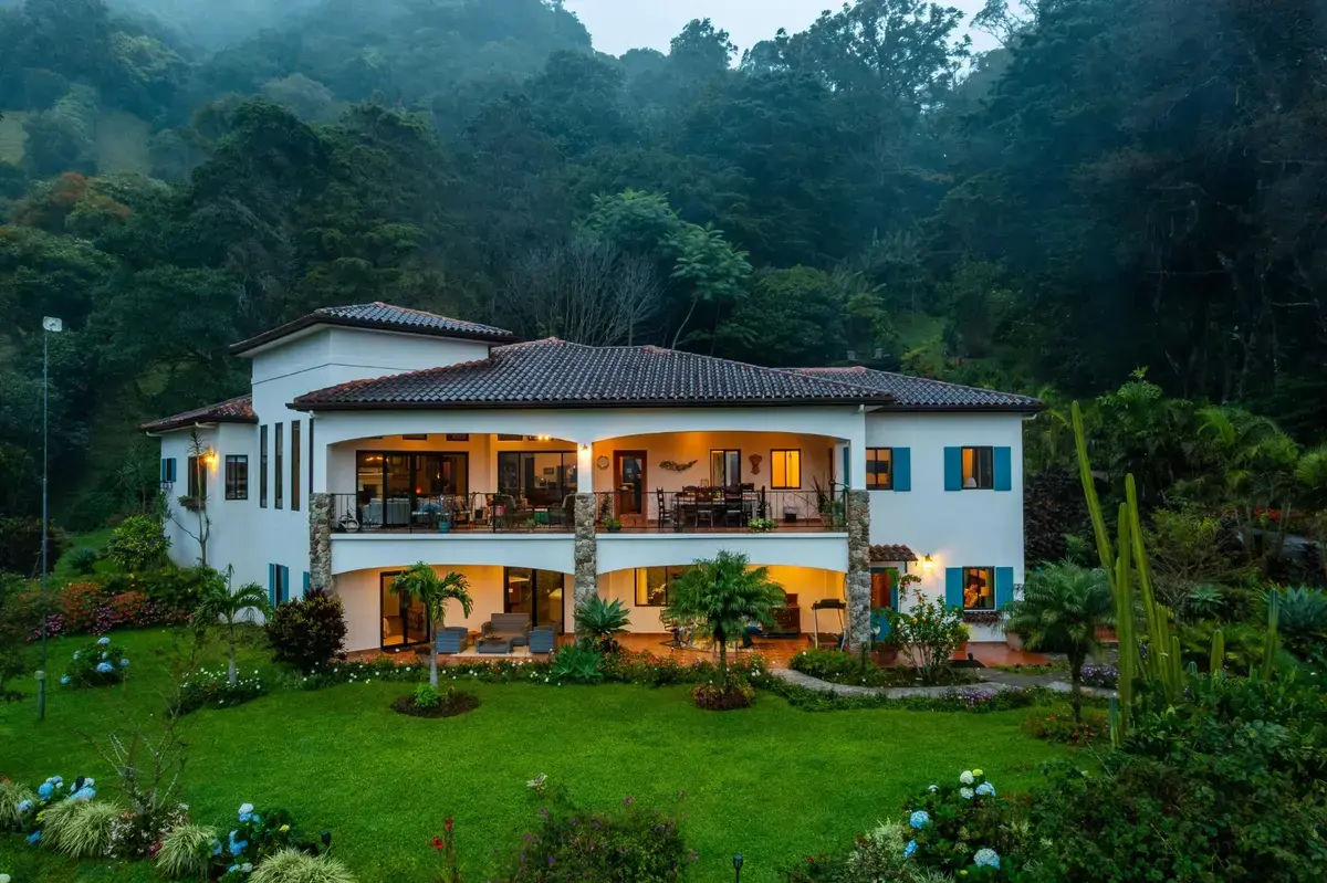 The Springs, Boquete — photograph 1, courtesy of Inside Panama Real Estate Corp