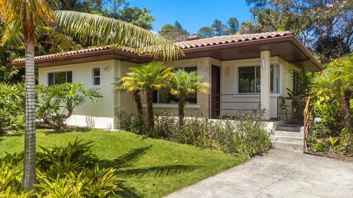 Boquete Gardens Investments, Boquete — photograph 2, courtesy of Inside Panama Real Estate Corp