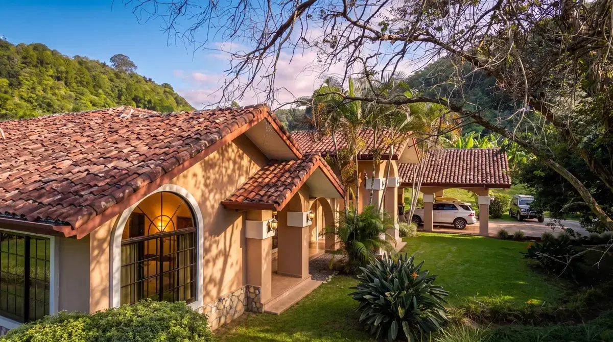 Valle Escondido, Boquete — photograph 2, courtesy of Bienes Raíces Casa Solution S.A.