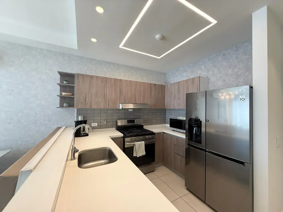PH Coco Place, San Francisco — photograph 4, courtesy of Panama Equity S.A.