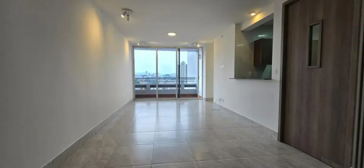 Luxor Towers 400, El Cangrejo — fotografía 2, cortesía de Prime Properties Panama, S.A.