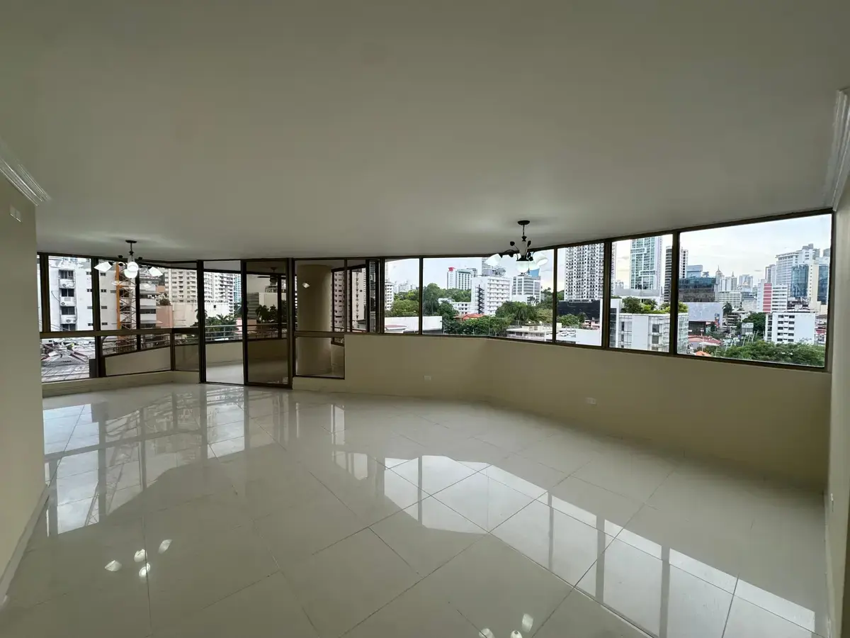 Tower One, Marbella — photograph 3, courtesy of Rafael Bonilla Valdivieso