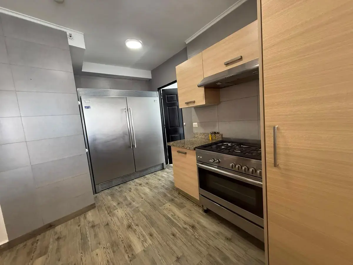 PH Joy, San Francisco — photograph 4, courtesy of Unival Properties, S.A.
