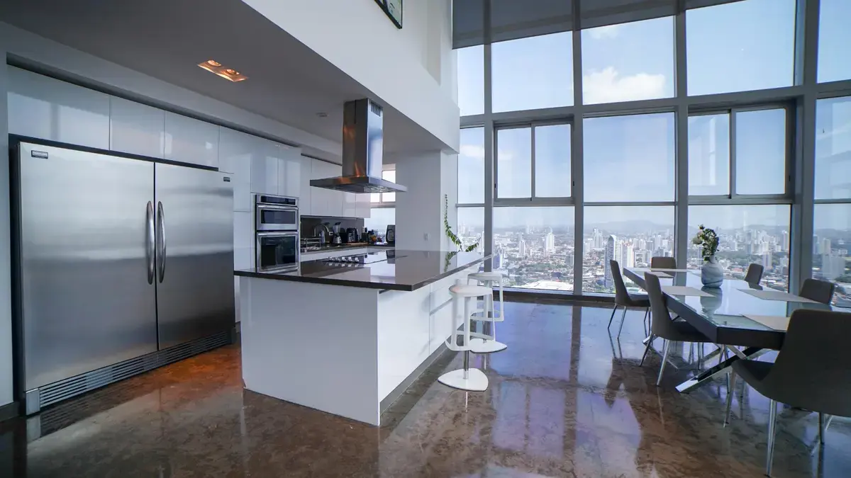 Oceanaire, Punta Pacífica — photograph 4, courtesy of House Hunters Panama