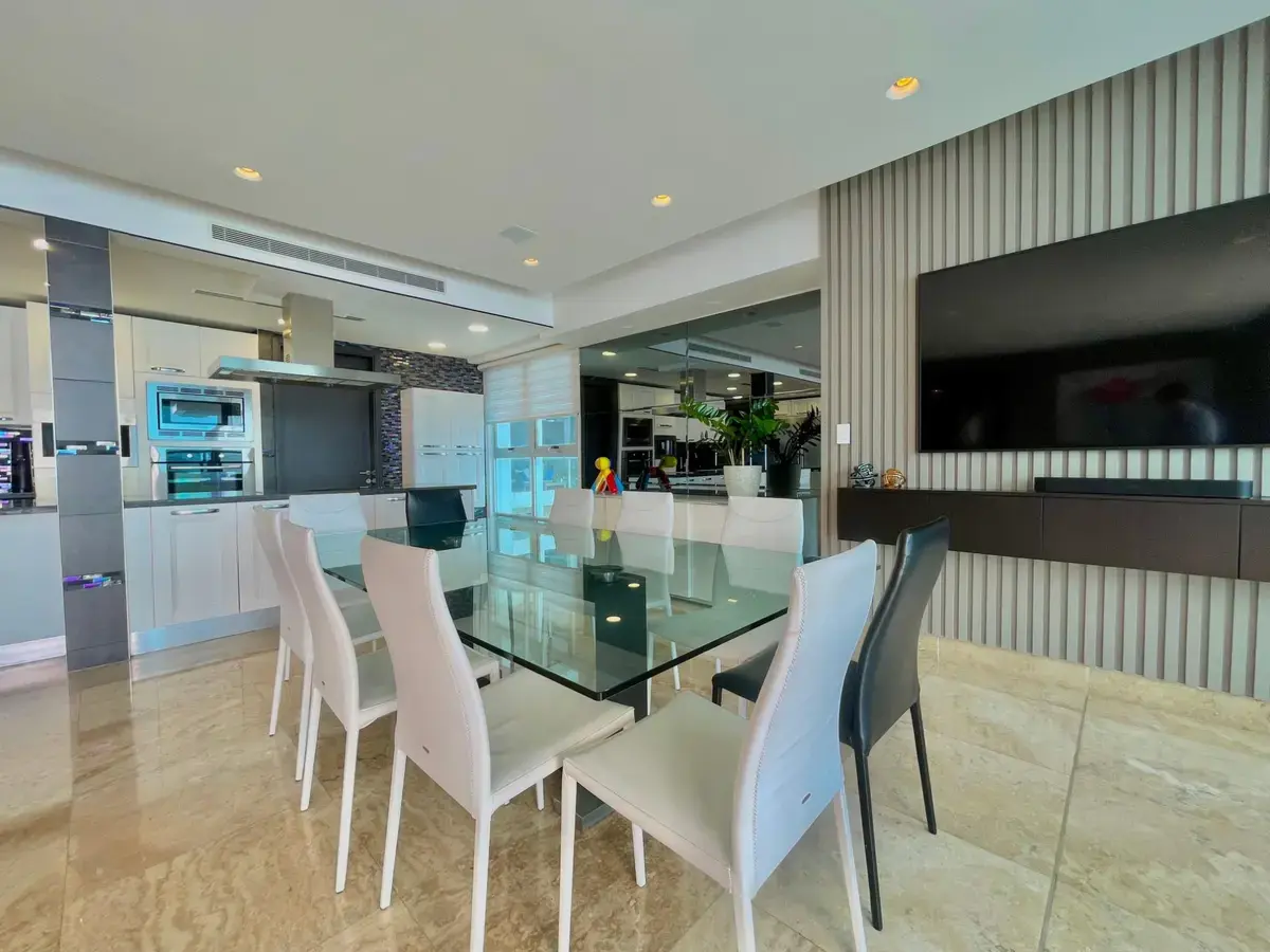 PH Q Tower, Punta Pacífica — fotografía 2, cortesía de Padeco Realty, Inc