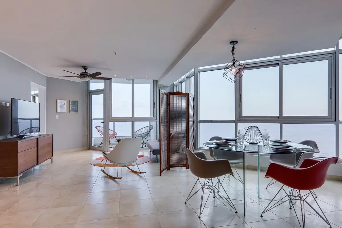 PH Riverside, Costa del Este — photograph 1, courtesy of PGS Realty