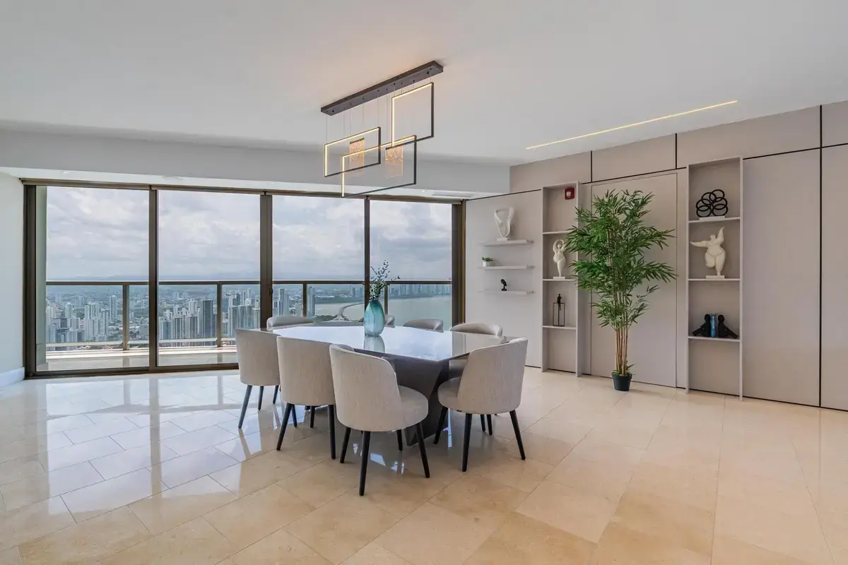 The Ocean Club, Punta Pacífica — photograph 2, courtesy of Punta Pacifica Realty
