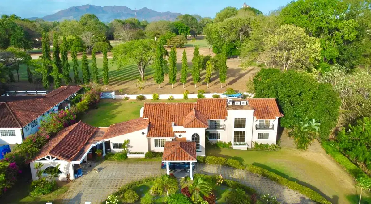 Coronado Golf, Coronado — photograph 1, courtesy of Coronado & Panama Realty, S.A.