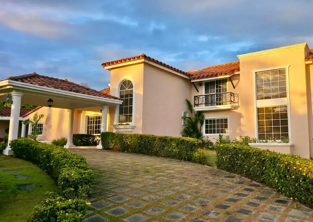 Coronado Golf, Coronado — photograph 2, courtesy of Coronado & Panama Realty, S.A.