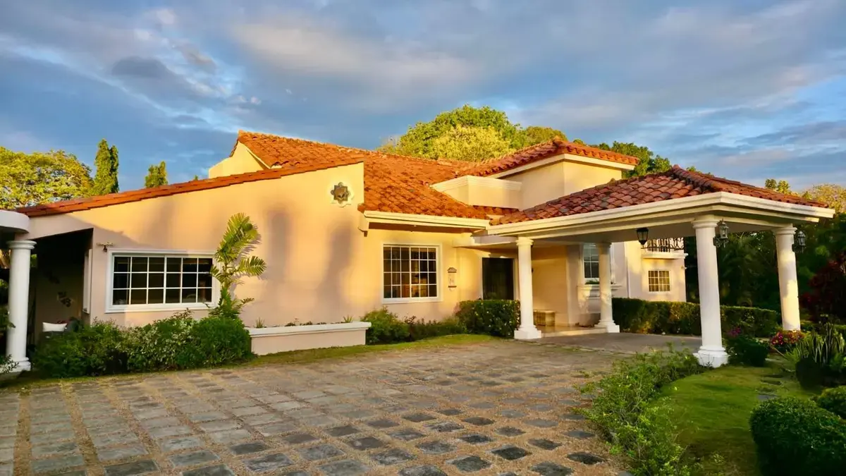 Coronado Golf, Coronado — photograph 4, courtesy of Coronado & Panama Realty, S.A.