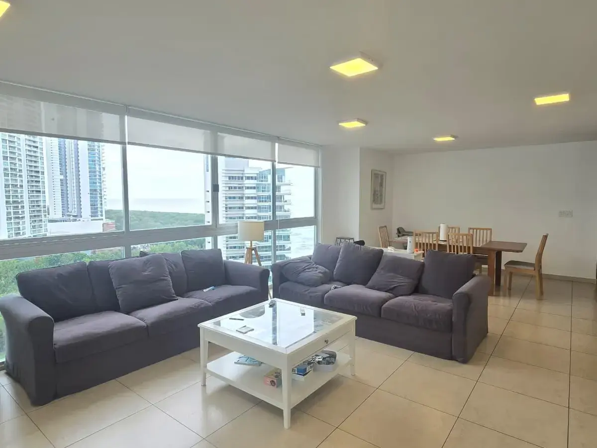 PH Lumiere, Costa del Este — photograph 2, courtesy of Geneva Realty & Services S.A.