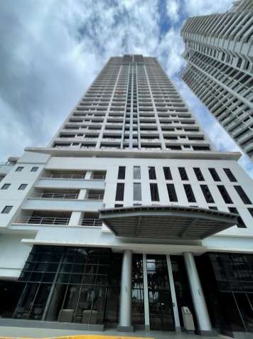 PH Pacific Hills Elite 400, Betania — photograph 1 published by Banco General